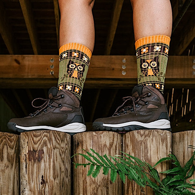 Owl Alert (Green) Merino Wool Unisex Crew Sock S/M