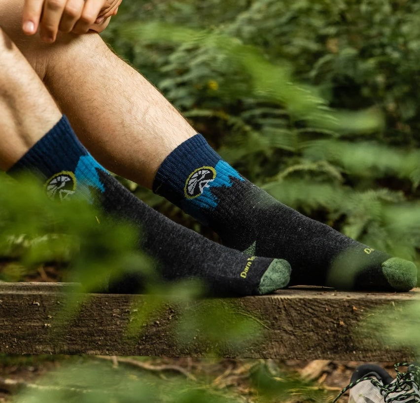 Darn Tough? Men's Hiker Micro Crew ATC Midweight Hiking Sock (Eclipse) 1956